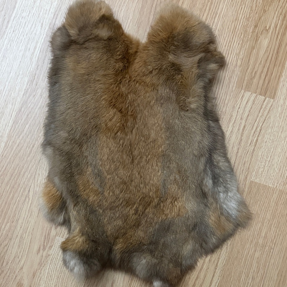 A200 Brown Gray Rabbit Fur Pelt for Crafts